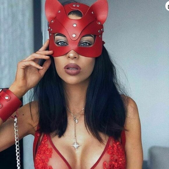 NEW! Hand Made faux leather kitty mask -price is firm! - Picture 2 of 7